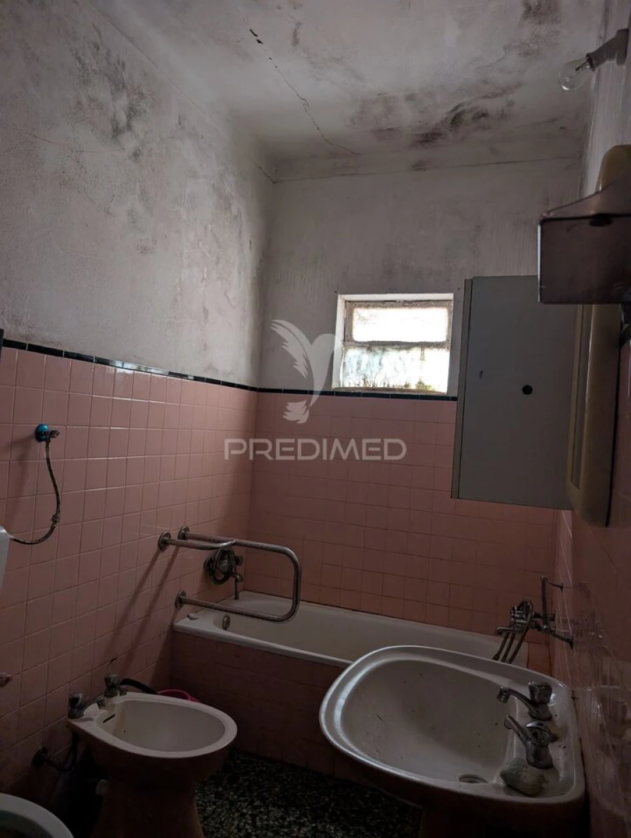 Moradia T8 para Venda em Salvaterra de Magos e Foros de Salvaterra Foto 10