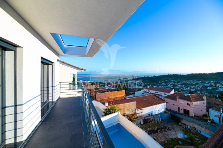 Moradia T5 para Venda em Alhandra, São João dos Montes e Calhandriz Foto 28