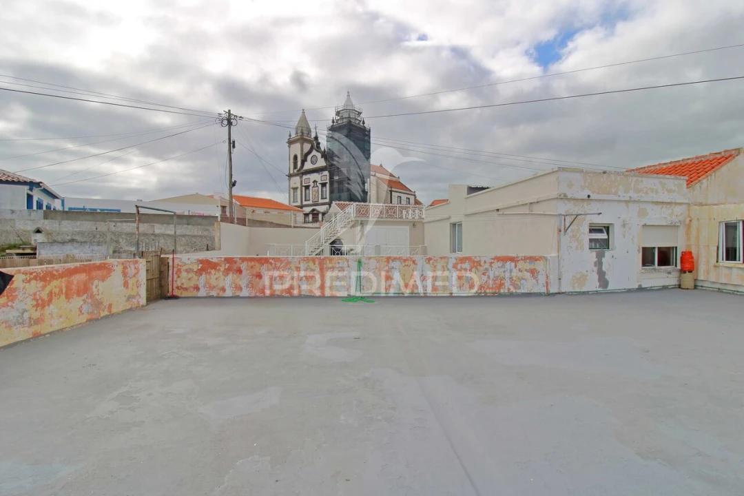 Moradia T4 para Venda em São Mateus da Calheta Foto 24