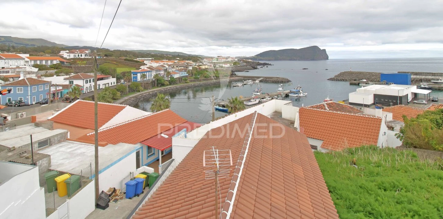 Moradia T4 para Venda em São Mateus da Calheta Foto 21