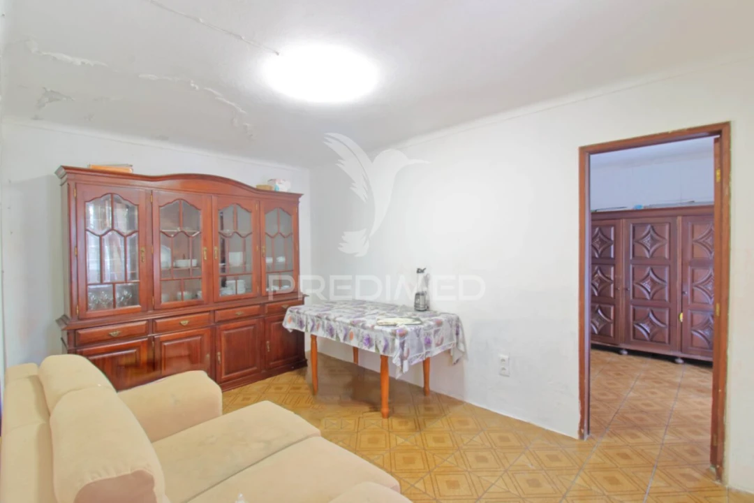 Moradia T4 para Venda em São Mateus da Calheta Foto 8