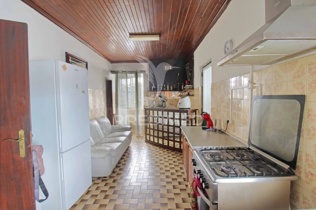 Moradia T4 para Venda em São Mateus da Calheta Foto 14