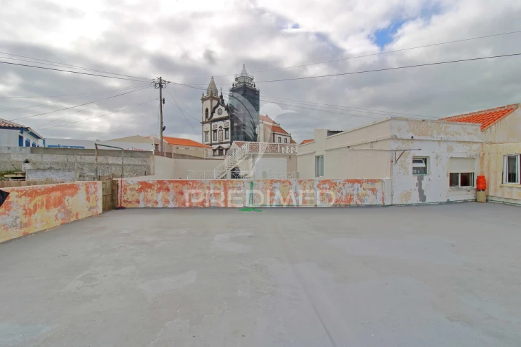 Moradia T4 para Venda em São Mateus da Calheta Foto 24