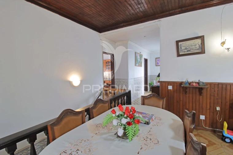 Moradia T4 para Venda em São Mateus da Calheta Foto 12