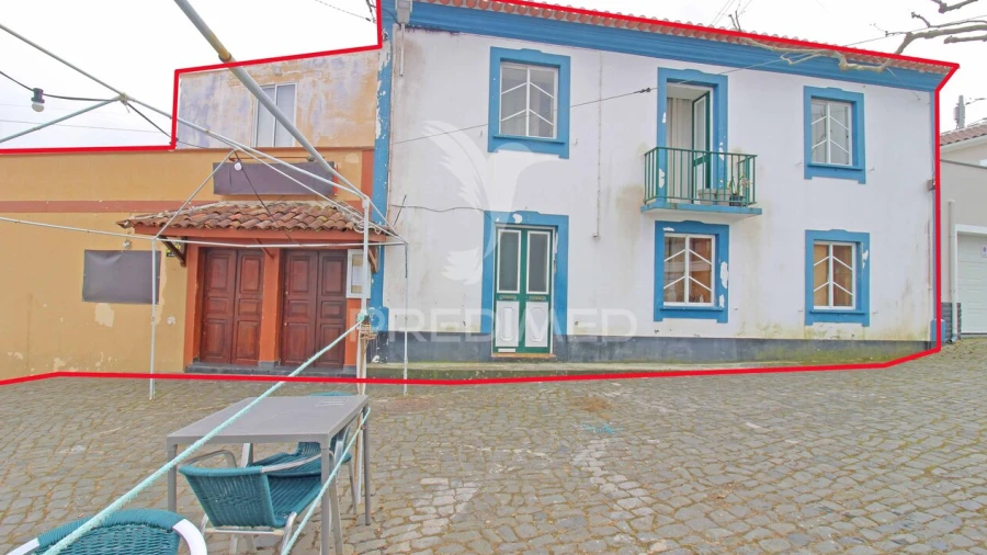 Moradia T4 para Venda em São Mateus da Calheta