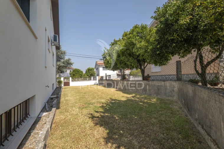 Moradia T3 para Venda em Amares e Figueiredo Foto 31