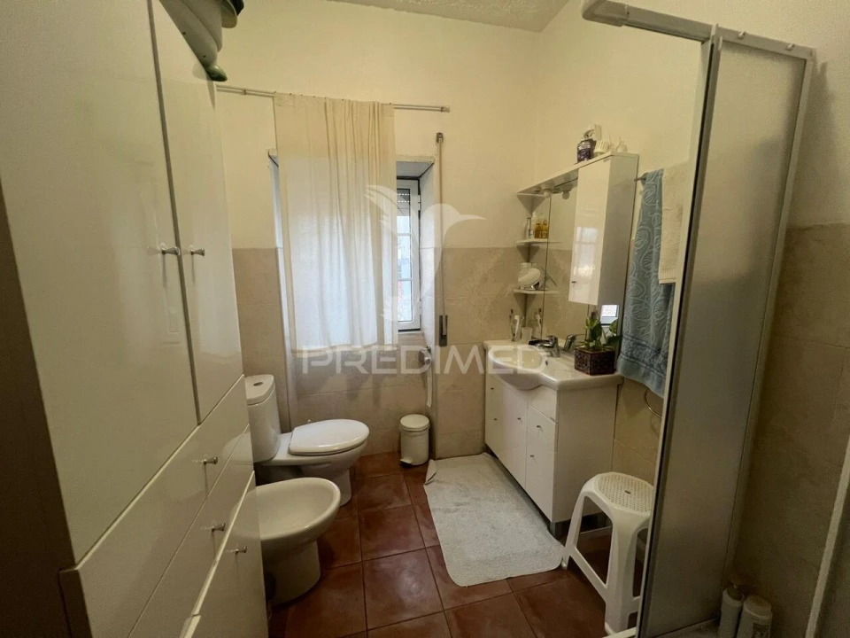 Moradia T3 para Venda em Espírito Santo, Nossa Senhora da Graça e São Simão Foto 9