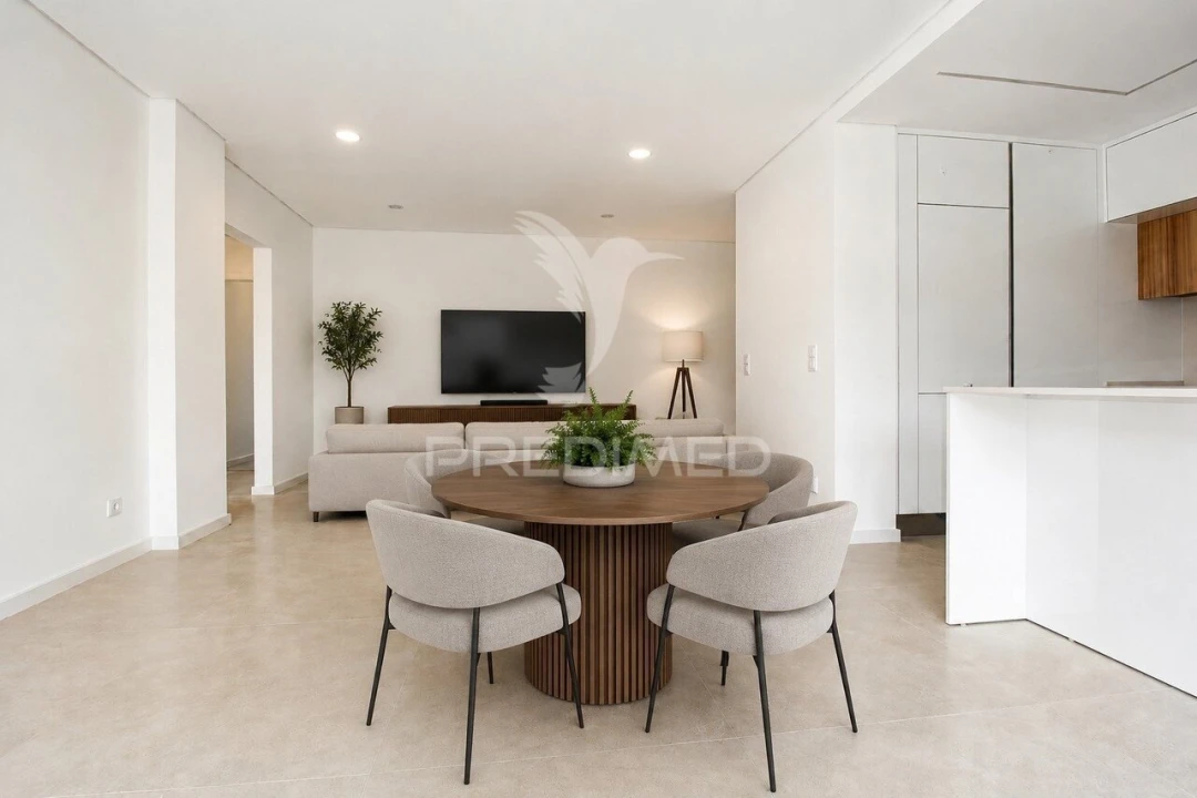 Apartamento T2 para Venda em Charneca de Caparica e Sobreda Foto 8