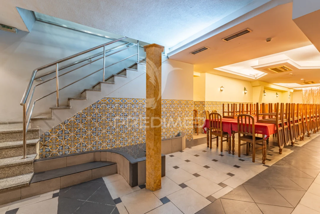 Loja para Trespasse em Santa Marinha e São Pedro da Afurada Foto 12