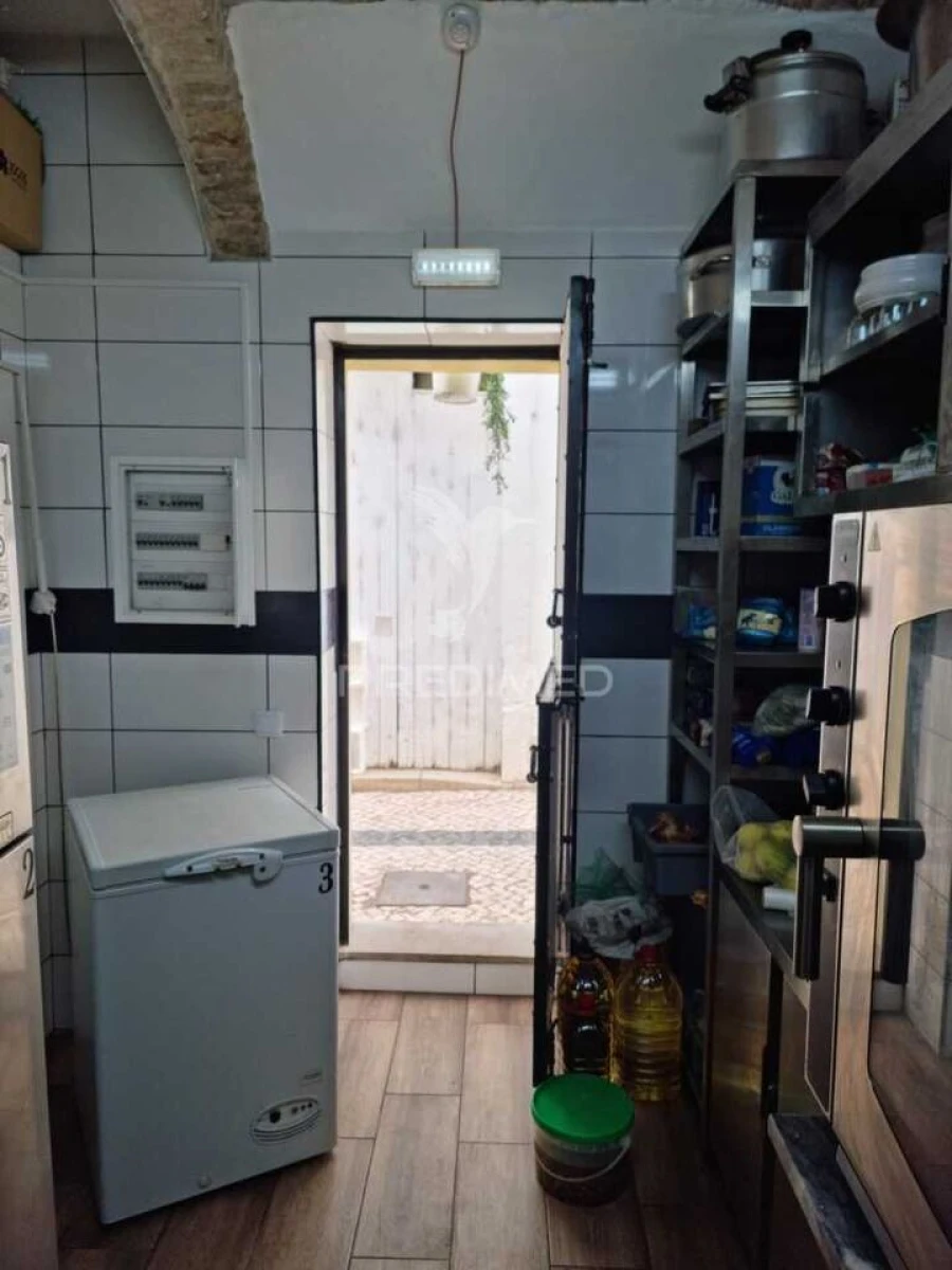 Loja para Trespasse em Olhão Foto 14