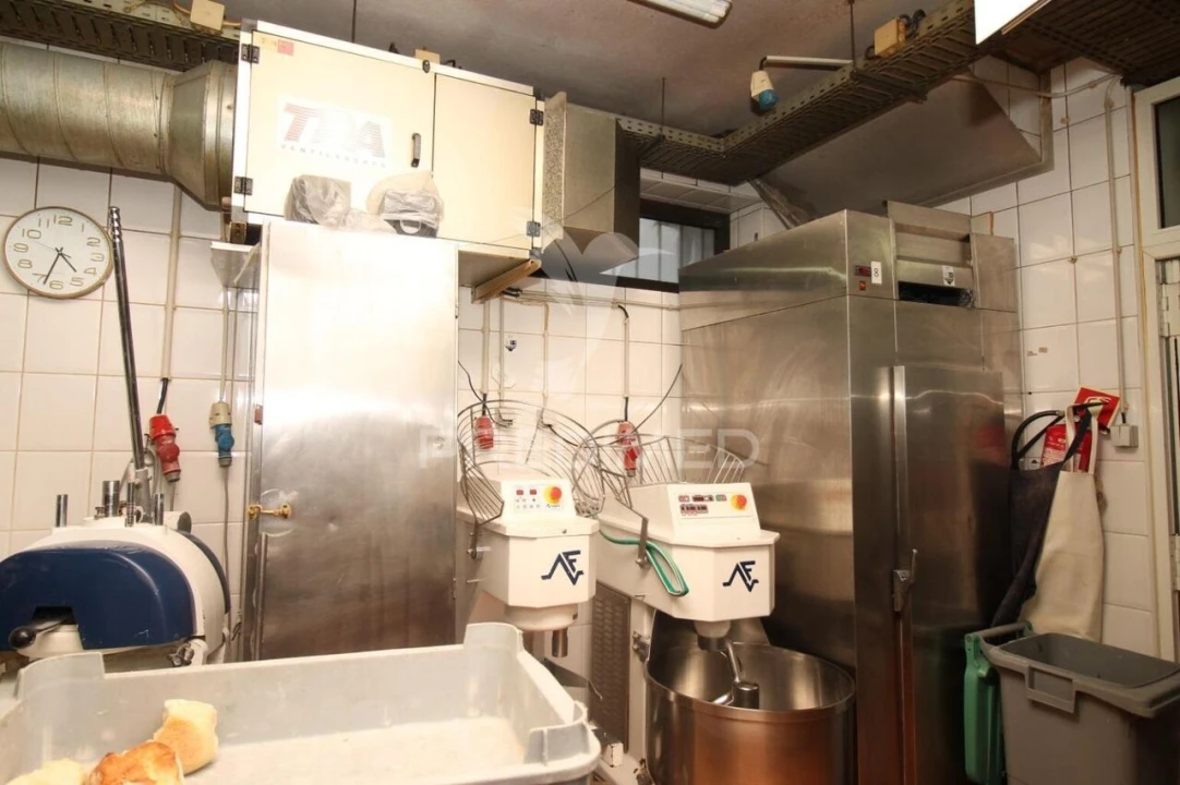 Loja para Trespasse em Braga (Maximinos, Sé e Cividade) Foto 6