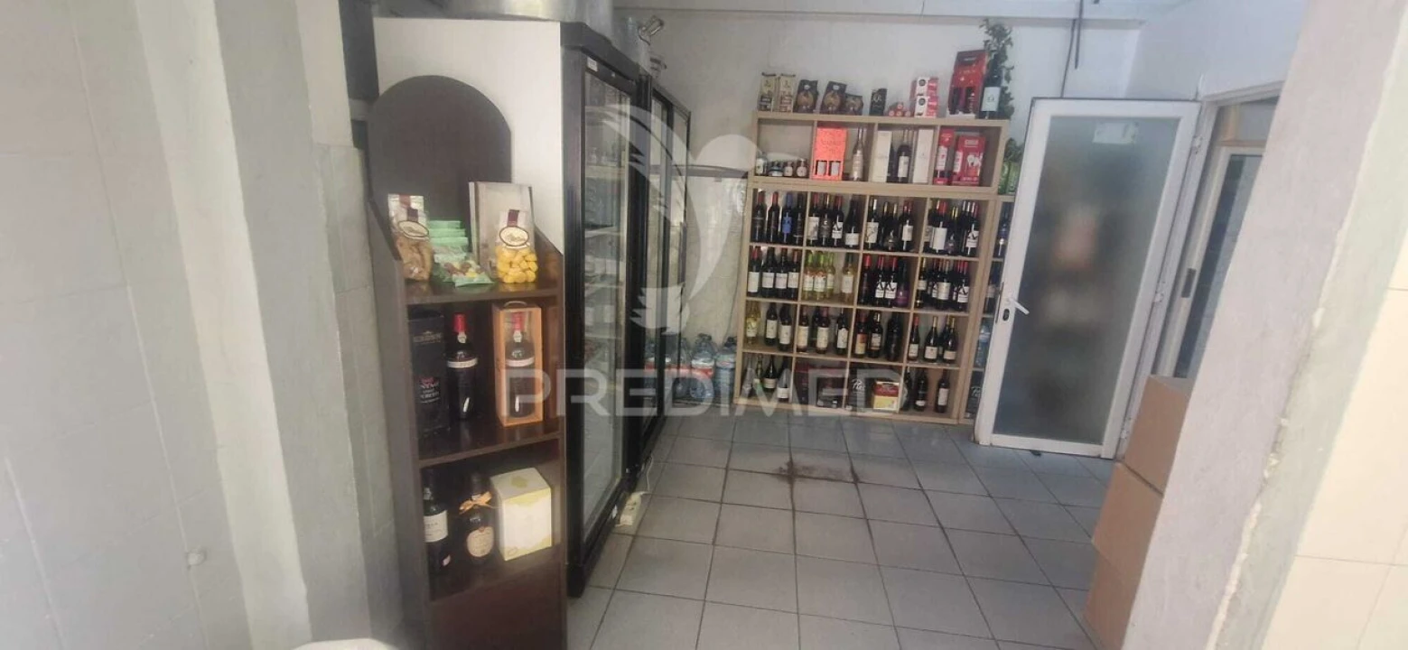 Loja para Trespasse em Silveira Foto 3