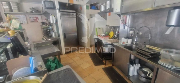 Loja para Trespasse em Silveira