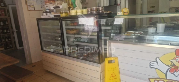 Loja para Trespasse em Silveira