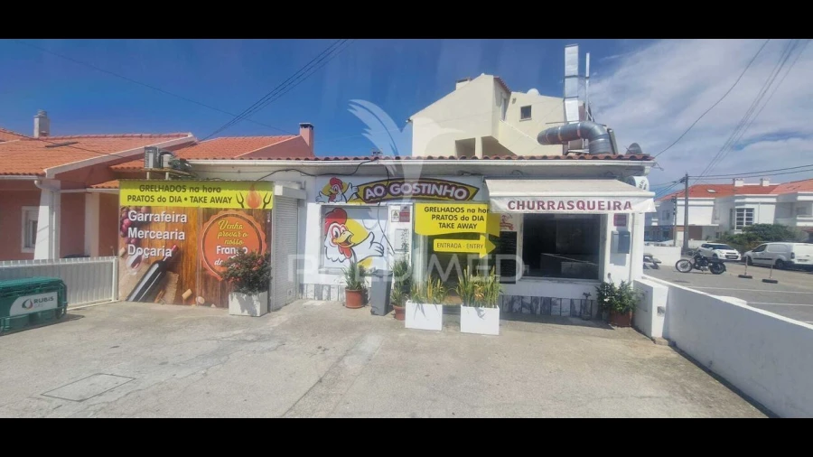 Loja para Trespasse em Silveira