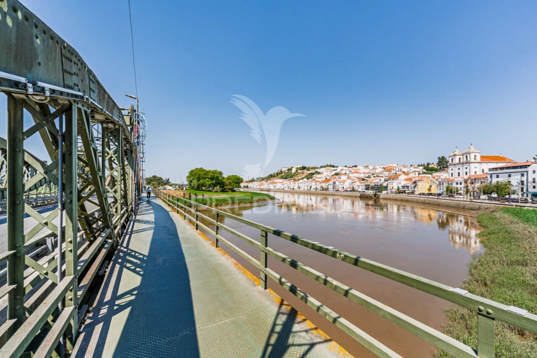 Loja para Trespasse em Santa Maria do Castelo e Santiago e Santa Susana Foto 21
