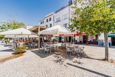 Loja para Trespasse em Santa Maria do Castelo e Santiago e Santa Susana