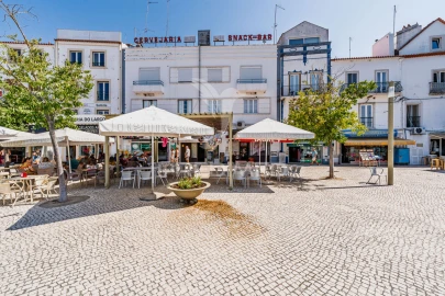 Loja para Trespasse em Santa Maria do Castelo e Santiago e Santa Susana