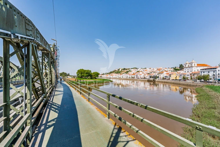 Loja para Trespasse em Santa Maria do Castelo e Santiago e Santa Susana Foto 21