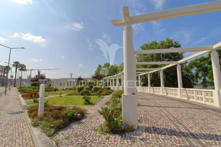 Loja para Trespasse em Vagos e Santo António Foto 4