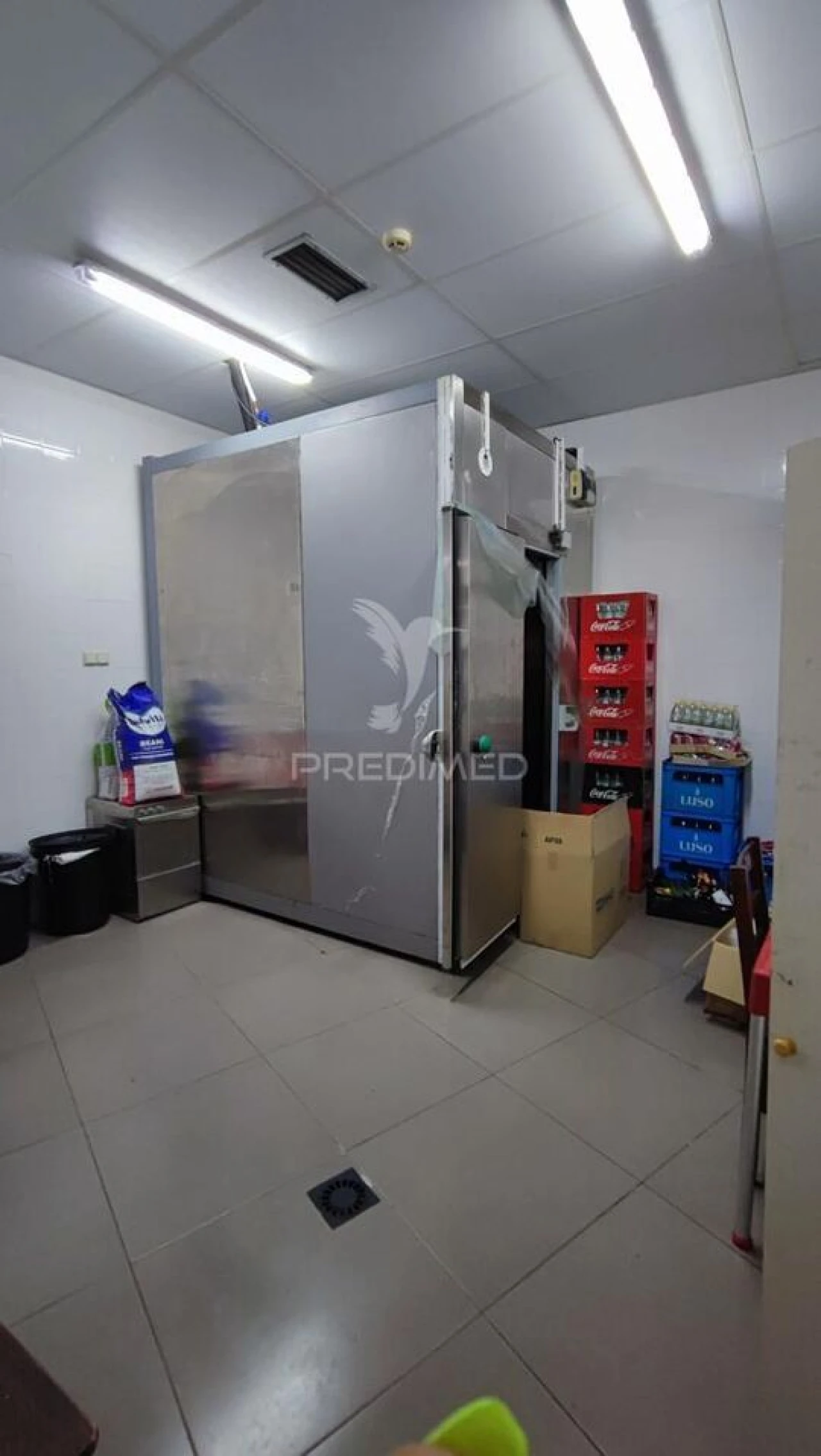 Loja para Trespasse em Serzedo e Perosinho Foto 10