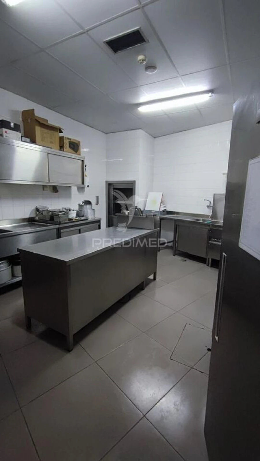 Loja para Trespasse em Serzedo e Perosinho Foto 8