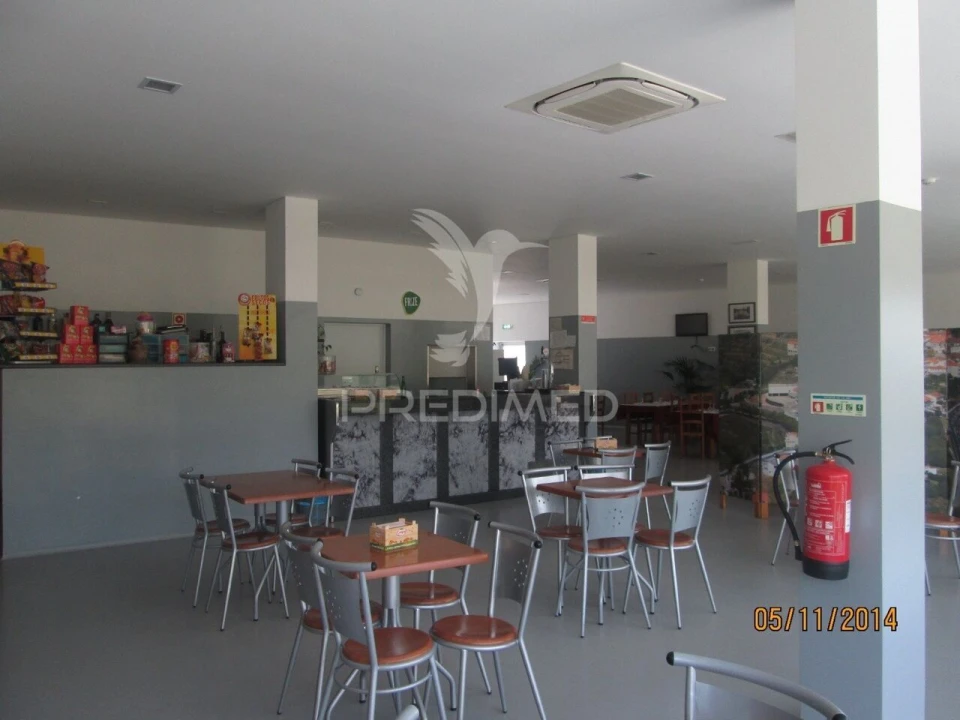 Loja para Trespasse em Mesão Frio (Santo André) Foto 9