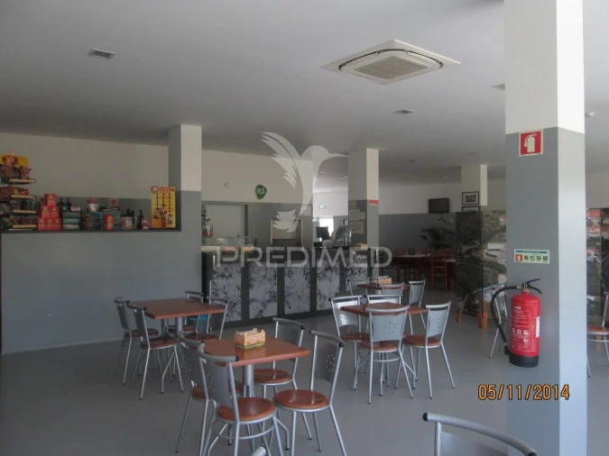 Loja para Trespasse em Mesão Frio (Santo André) Foto 9