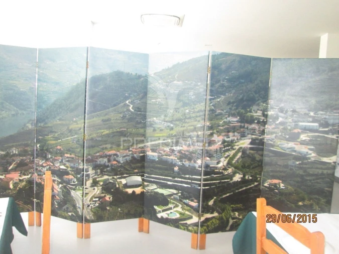 Loja para Trespasse em Mesão Frio (Santo André) Foto 4