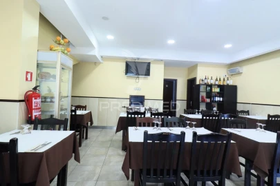 Loja para Trespasse em Cidade da Maia