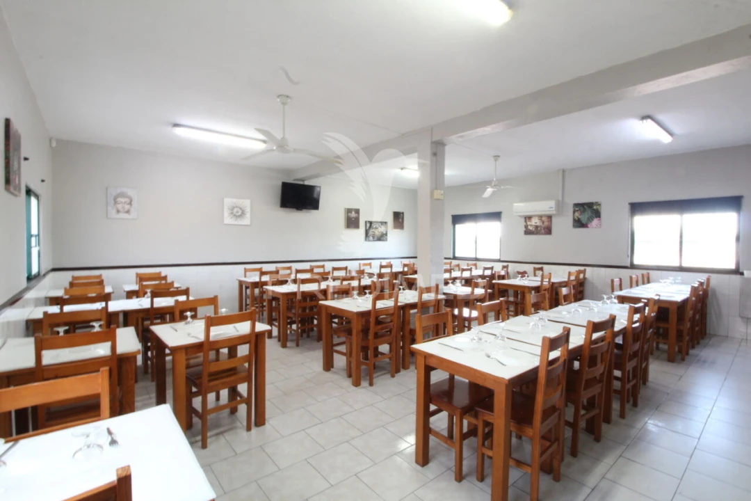 Loja para Trespasse em Salvaterra de Magos e Foros de Salvaterra Foto 6