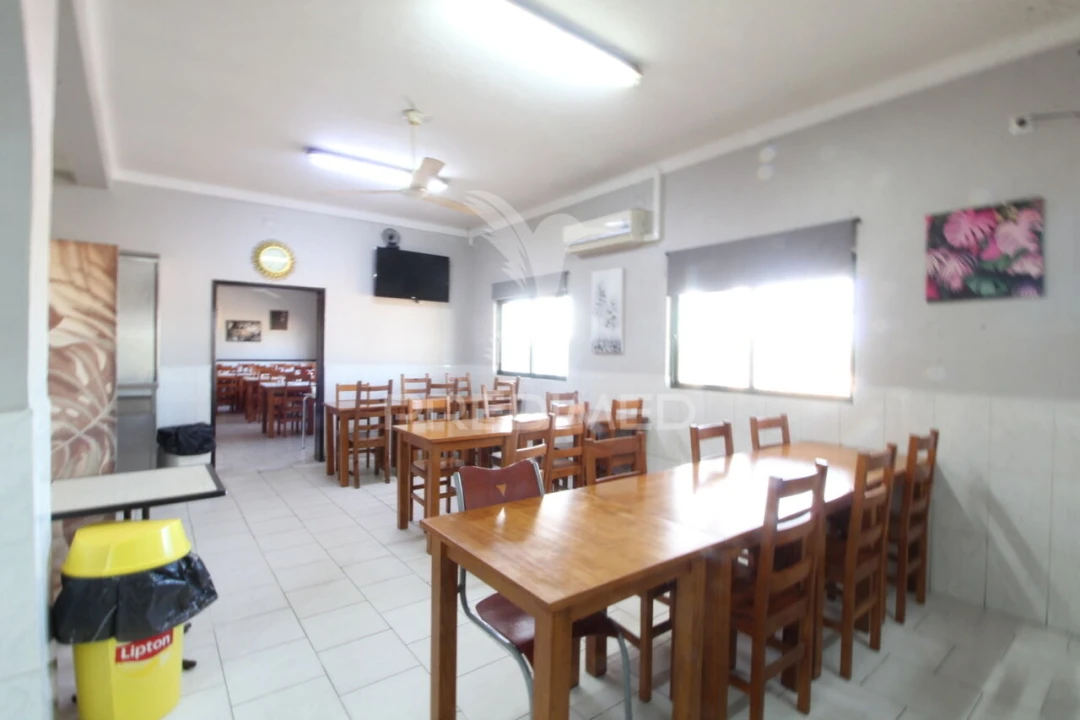 Loja para Trespasse em Salvaterra de Magos e Foros de Salvaterra Foto 21