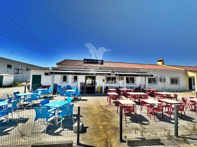 Loja para Trespasse em Salvaterra de Magos e Foros de Salvaterra Foto 2