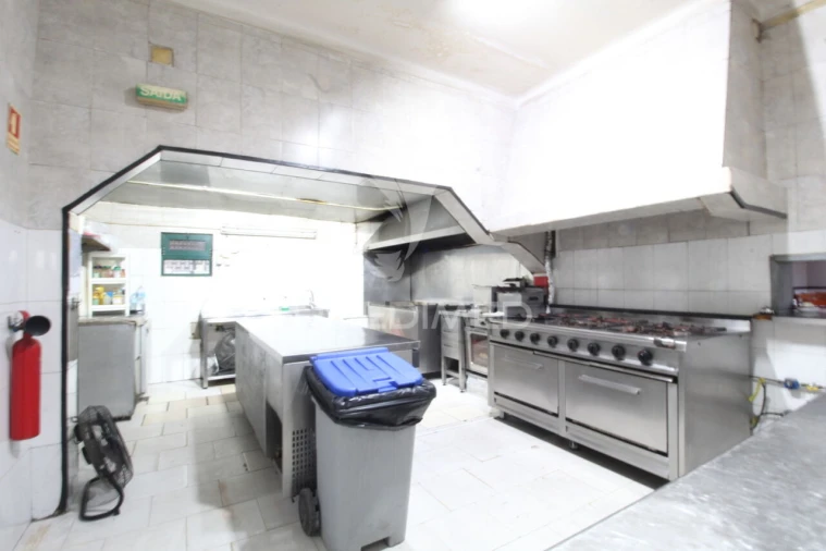 Loja para Trespasse em Salvaterra de Magos e Foros de Salvaterra Foto 12