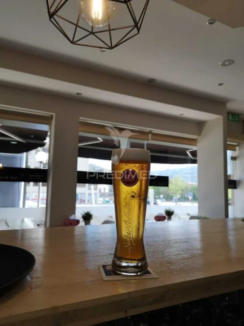 Loja para Trespasse em Peso da Régua e Godim