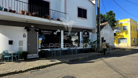 Loja para Trespasse em Lagoa e Carvoeiro