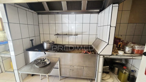 Loja para Trespasse em Lagoa e Carvoeiro