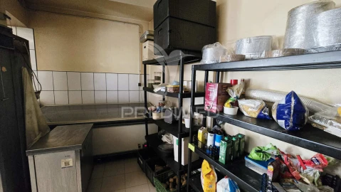 Loja para Trespasse em Lagoa e Carvoeiro