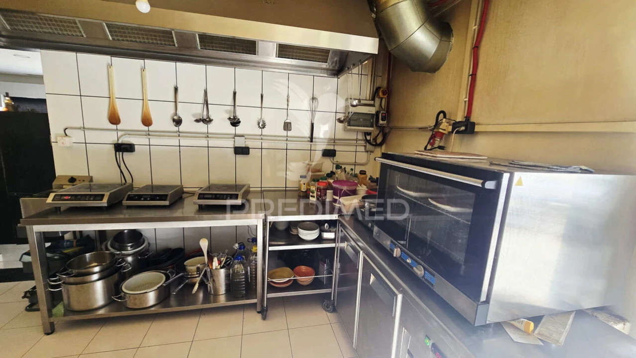 Loja para Trespasse em Lagoa e Carvoeiro Foto 19