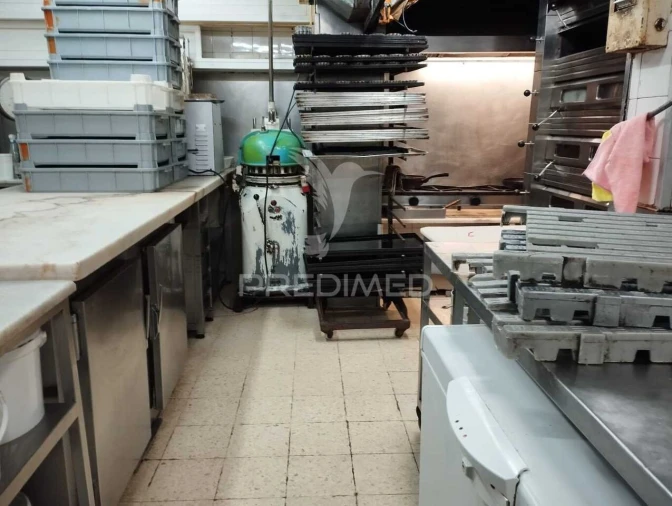 Loja para Trespasse em Lumiar Foto 10