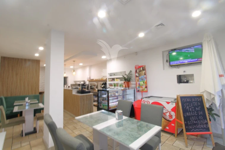 Loja para Trespasse em Ermesinde Foto 9