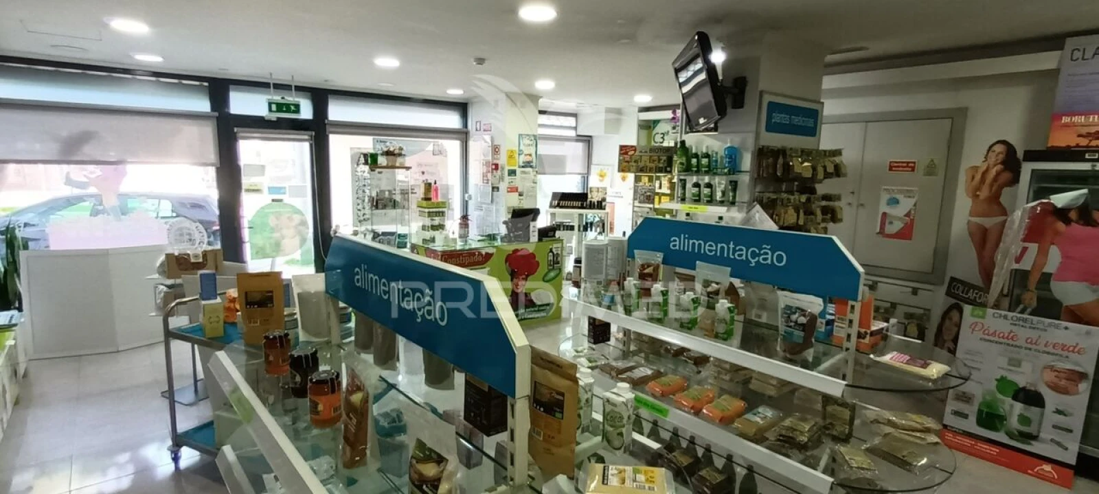 Loja para Trespasse em Santo António dos Cavaleiros e Frielas Foto 8