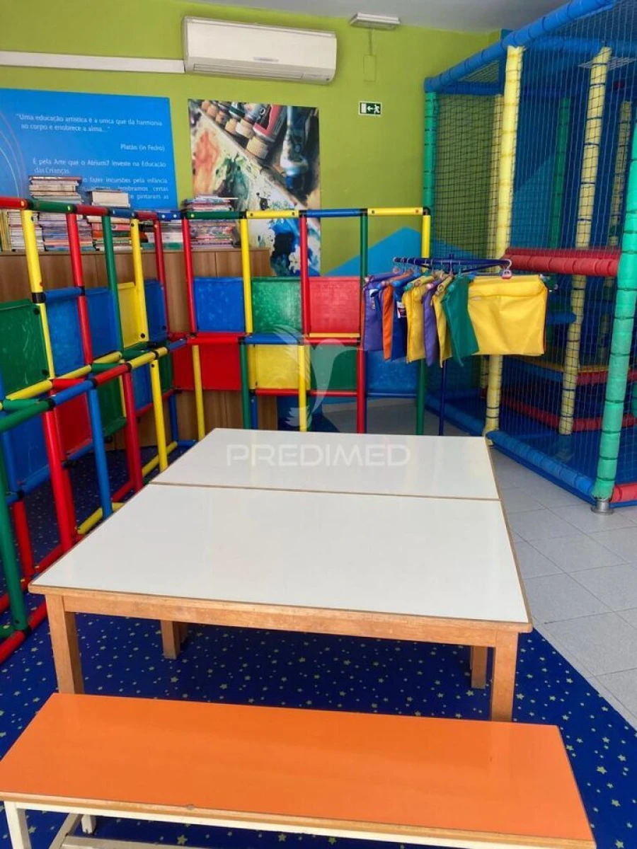 Escritório para Trespasse em Laranjeiro e Feijó Foto 3