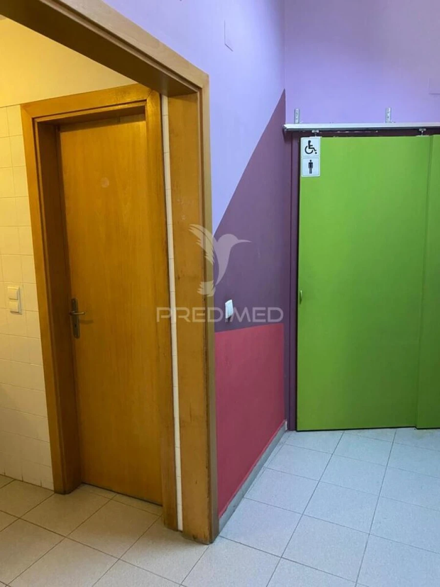 Escritório para Trespasse em Laranjeiro e Feijó Foto 7