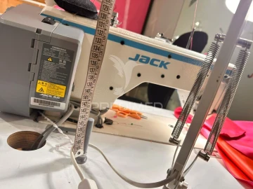 Loja para Trespasse em Santa Maria, São Pedro e Matacães