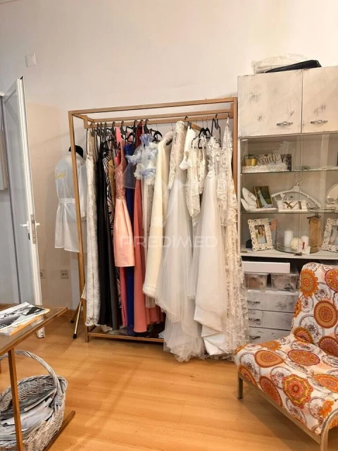 Loja para Trespasse em Santa Maria, São Pedro e Matacães