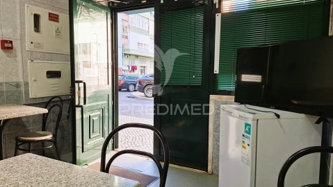 Loja para Trespasse em Odivelas