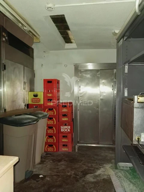 Loja para Trespasse em Pernes