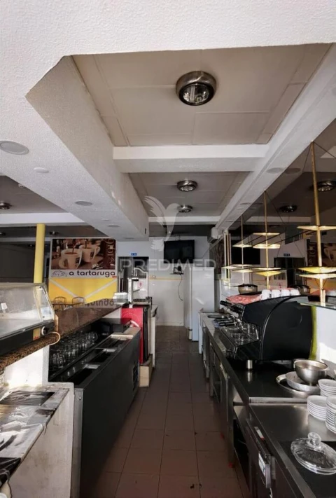 Loja para Trespasse em Pernes