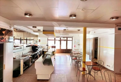 Loja para Trespasse em Pernes